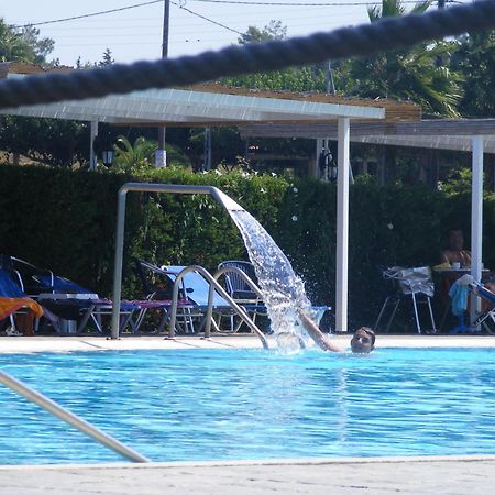 Lintzi Hotel Arkoudi Extérieur photo