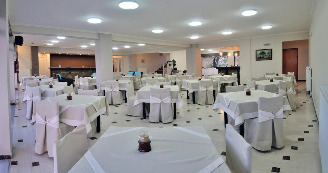 Lintzi Hotel Arkoudi Extérieur photo