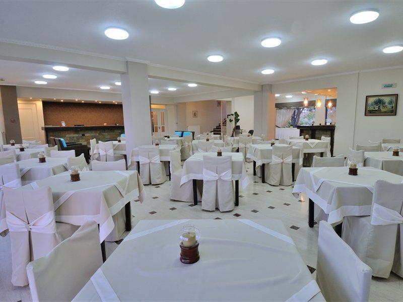 Lintzi Hotel Arkoudi Extérieur photo
