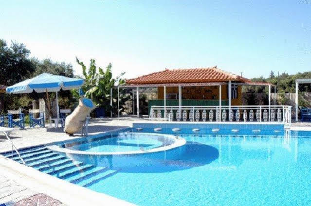 Lintzi Hotel Arkoudi Extérieur photo